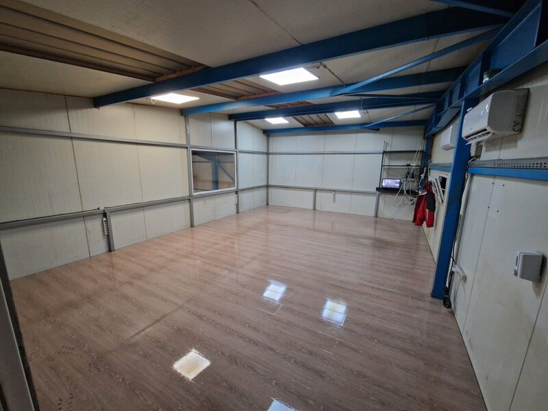 Popesti Leordeni Spatiu depozitare si birou 390 mp